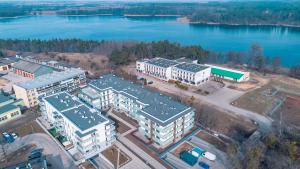 Apartament przy jeziorze