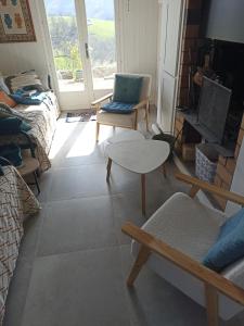 Maisons de vacances l-ostalet : photos des chambres