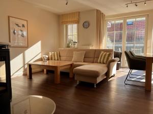 "Lachmöwe" im Möwennest Greetsiel