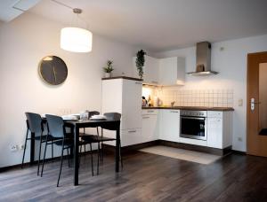 GreenTreeHomes - Studio Birke - Balkon mit Vesteblick