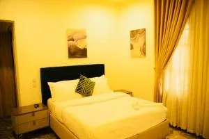 JUNO Luxury Hotel - Maitama