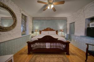 Downtown Hideaway Ste Piedmont