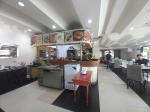 OYO 1141 Healing Condo Hotel