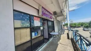 SPOT ON 90836 Penginapan Almera - 拉瑙