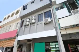 OYO 89950 365 Nice Stay - 米里