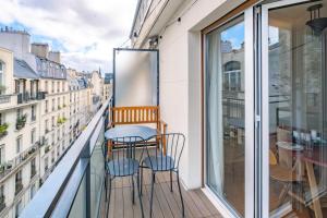 Appartement Invalides avec Terrasse