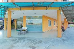 OYO 90510 Hotel Sahara - 马西