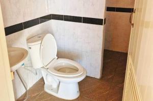 OYO 75489 Leelawadee NonPho Resort (Amnatcharoen)