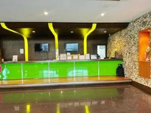 Capital O 75514 Vasidtee City Hotel (Suphanburi) - Ban Noi