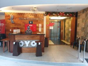 OYO 136 Regal Residences