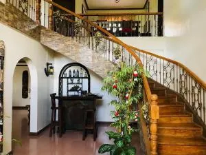 Villa Adelle At Silang - Ulat Segundo