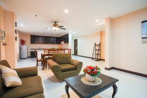 OYO 236 Hotel Edmundo