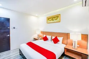 OYO 489 Casa Mia Hotel Suites - Makar