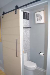 Chic Suite 25 Minutes From Midtown ATL and Airport