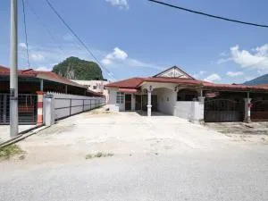 OYO 91011 Iman Roomstay Gua Musang - كوالا ليبيس