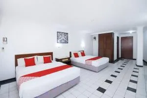 Super OYO 1018 Telang Usan Hotel Miri - 米里