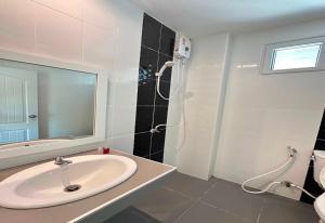 OYO 75492 Carpe Diem Homestay