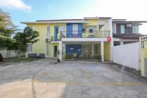 OYO 90132 Come Inn Premium - Kampong Kubang Parit