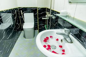 OYO 1143 Thu Giang Hotel