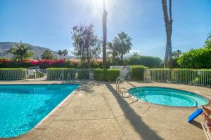 Rancho Las Palmas Golf Escape