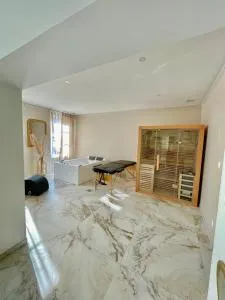 Maison Bien-être Balnéo et Sauna Cosy et Chaleureux - 勒河畔的圣马丁