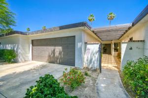 Rancho Las Palmas Golf Escape