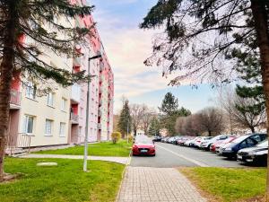 Domov Daleko od Domova