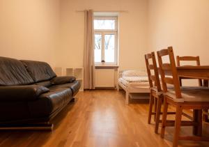 Luxury apartment near Vienna & SCS