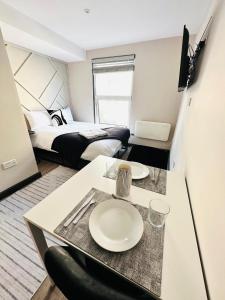 The Seven Sisters House - NO 01A - Stylish Comfort Studios