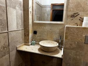 Anatolia Raymonde Cave House