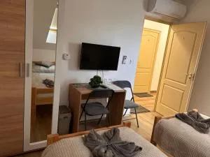 Flórián Vendégház - 维罗维蒂察