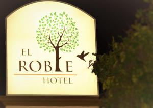 El Roble Hotel