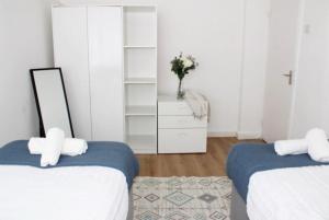 Modern 2 bed room Near Vauxhall, Bright & Well-Connected