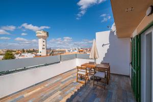 Azinhais Apartment - Heart of Oura