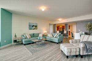 Luxurious Daytona Beach Condo with Resort Amenities!