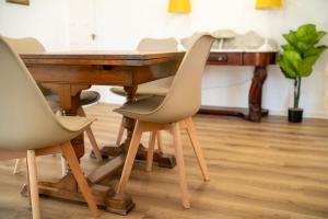 Bumble Bee Bungalow Serviced Accommodation