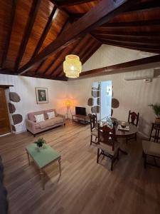 Balcón Néstor Álamo II