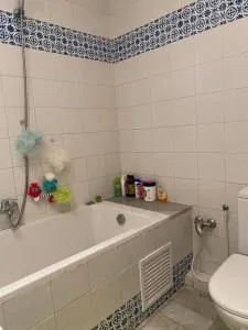 Apparemment bord de mer - Sahline