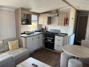 Coastal Serenity Escape Clarach Bay Sea Viev Modern 2019 model No Pets