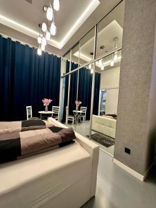 Prince main square apartment