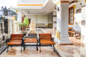 Collection O 94154 Puri Gusti Ayu