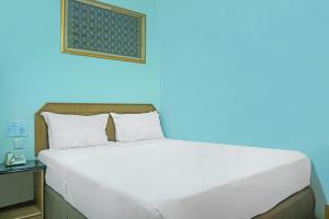 Collection O 92690 Hotel Limas