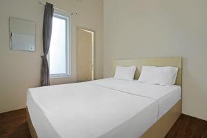 OYO Life 92720 Mekarwangi Guest House