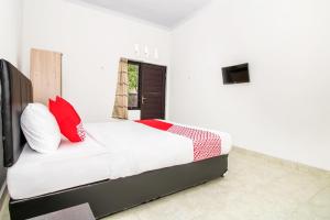 OYO 2984 Berlian House UngasanNearPatung Garuda Wisnu Kencana