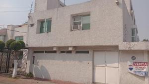 Casa de reyes en satelite
