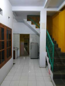 Hotel O Kost Bu Tutik Syariah