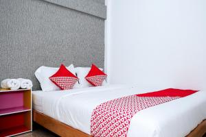 Hotel O 111 Residence
