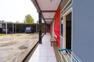 OYO 92893 Santana Residence Syariah - Simpen