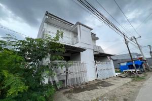 OYO 93953 Kost Tamara Near Kantor Desa Sengka