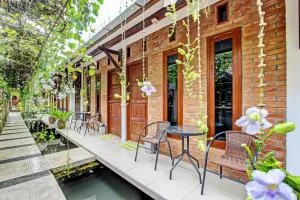 OYO 92201 Nayo Homestay Syariah - Berbahkrikilan